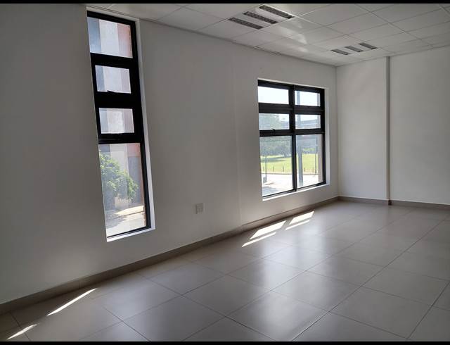 80M² OFFICE TO LET IN UMHLANGA CENTRAL