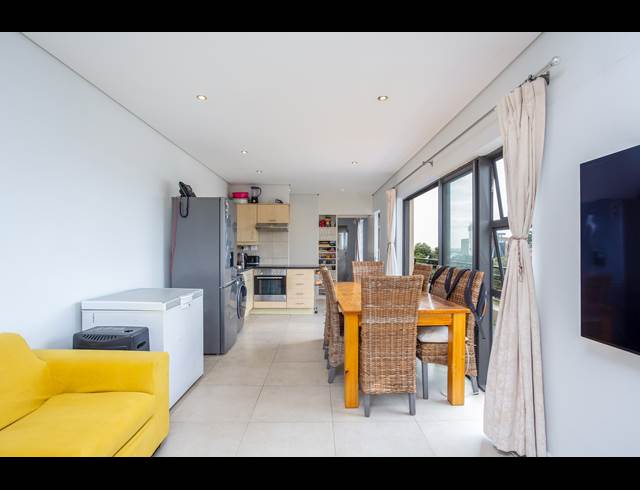 1 BEDROOM APARTMENT RENTED IN WYNBERG UPPER