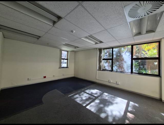 332M² OFFICE TO LET IN ROSEBANK