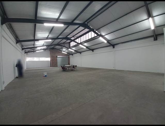 1,187M² WAREHOUSE TO LET IN DIEP RIVER