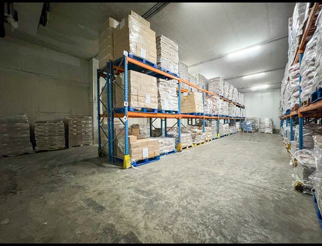 2,300M² WAREHOUSE TO LET IN WESTMEAD