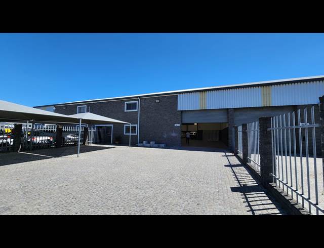 435M² WAREHOUSE RENTED IN BLACKHEATH INDUSTRIAL