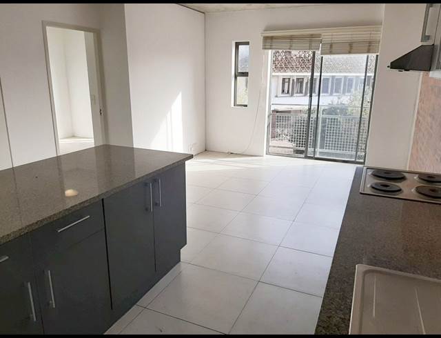 2 bed property to rent in OBSERVATORY