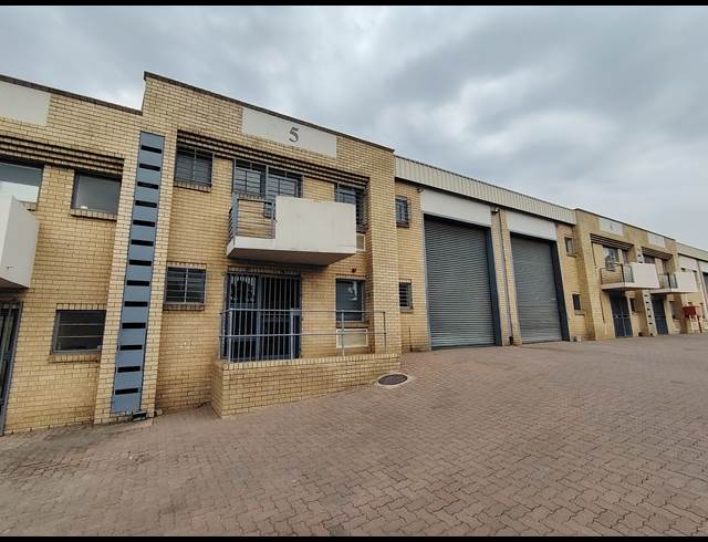 286M² WAREHOUSE TO LET IN DRIEHOEK