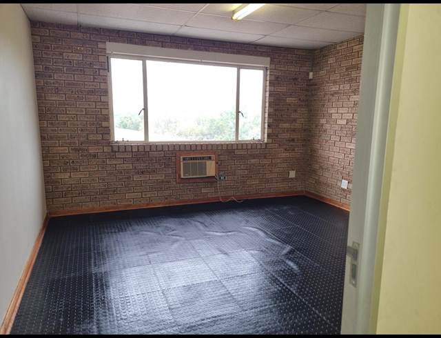 100M² OFFICE TO LET IN NELSPRUIT INDUSTRIAL