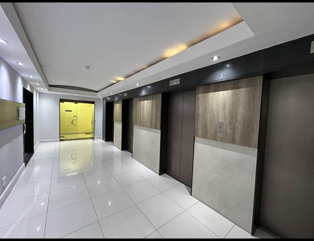 416M² BUILDING TO LET IN CAPE TOWN CITY CENTRE