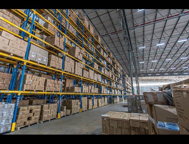 29,677M² WAREHOUSE TO LET IN PROSPECTON INDUSTRIAL