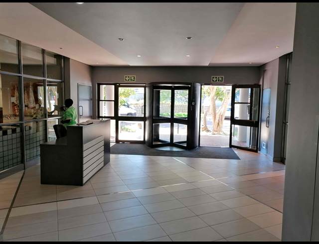 170.50M² BUILDING TO LET IN TYGER VALLEY