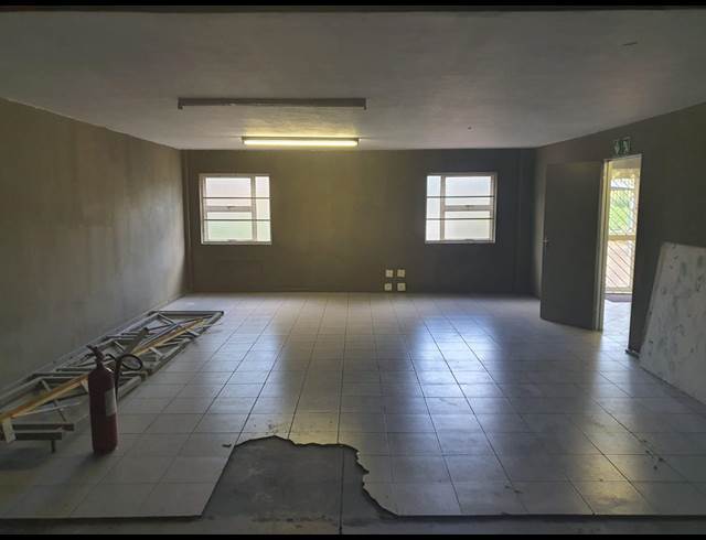 1,146M² WAREHOUSE TO LET IN CITY DEEP