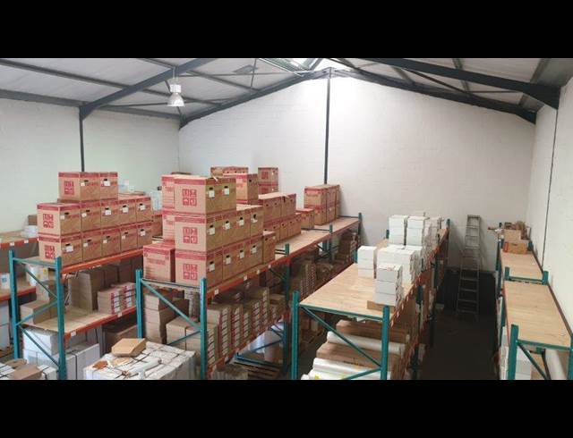 290M² WAREHOUSE TO LET IN KILLARNEY GARDENS