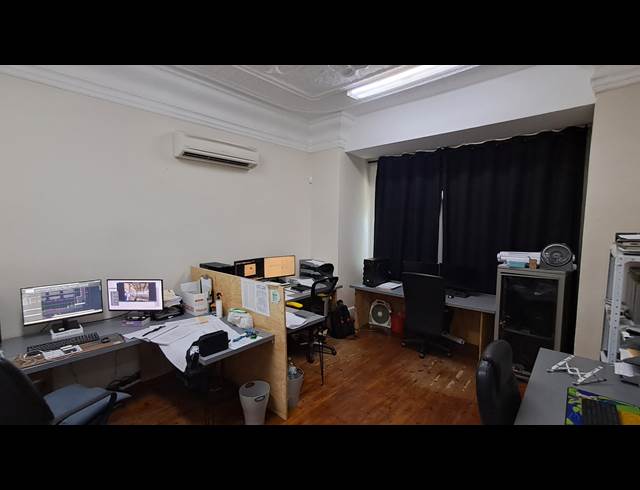 60M² OFFICE TO LET IN VINCENT