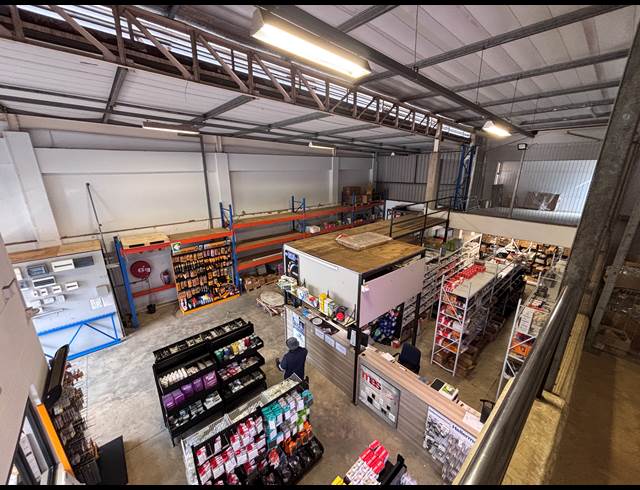 494M² WAREHOUSE TO LET IN UMHLANGA RIDGE