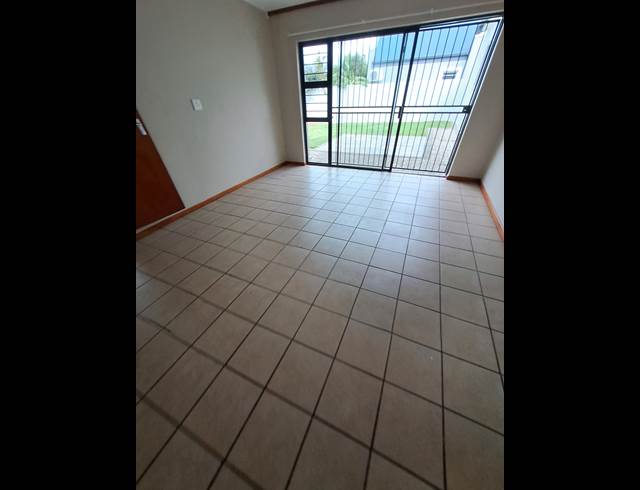 3 bed property to rent in REUNION PARK