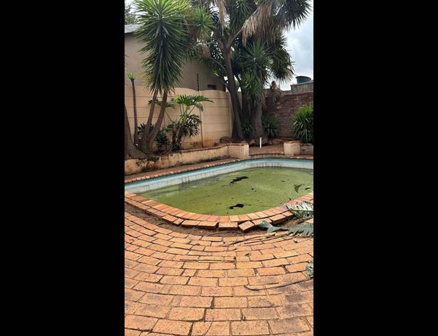3 BEDROOM PROPERTY TO RENT IN ALBERTON NORTH