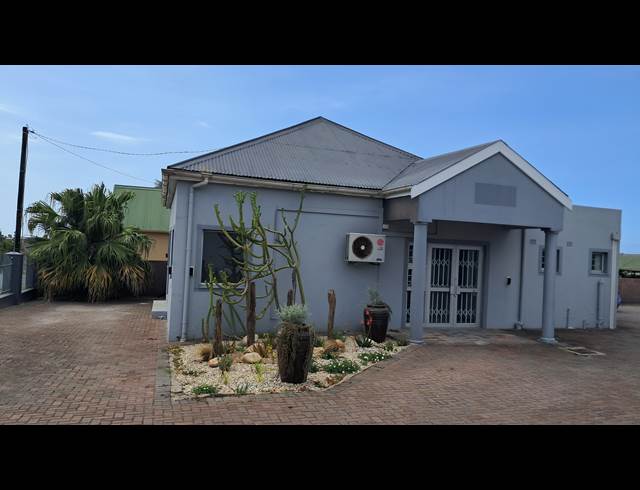 157M² BUSINESS RENTED IN NAHOON