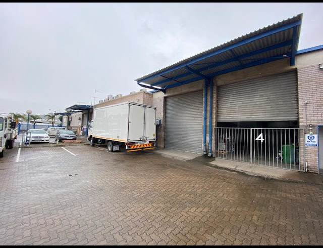 385M² WAREHOUSE TO LET IN SPRINGFIELD