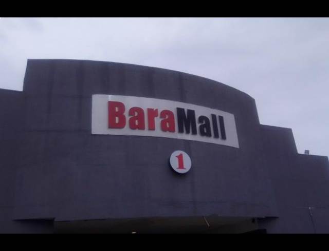 97M² RETAIL TO LET IN CHRIS HANI