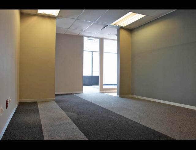 770M² OFFICE TO LET IN SANDOWN