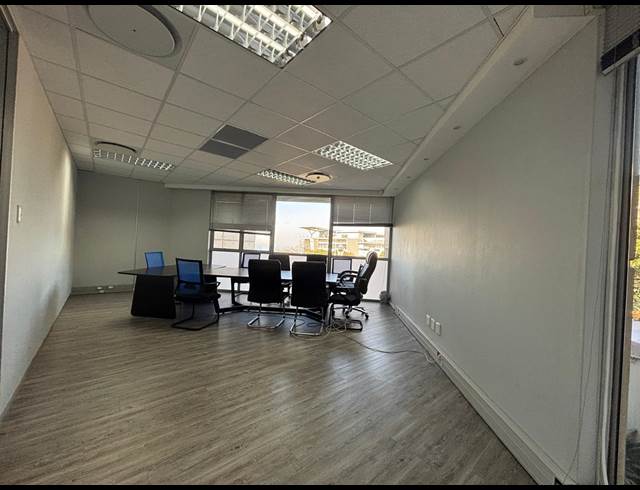 177M² OFFICE TO LET IN UMHLANGA RIDGE