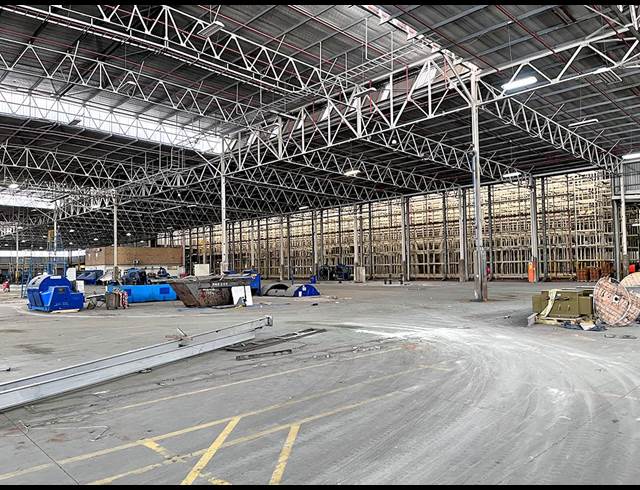 52,400M² WAREHOUSE TO LET IN ELANDSFONTEIN