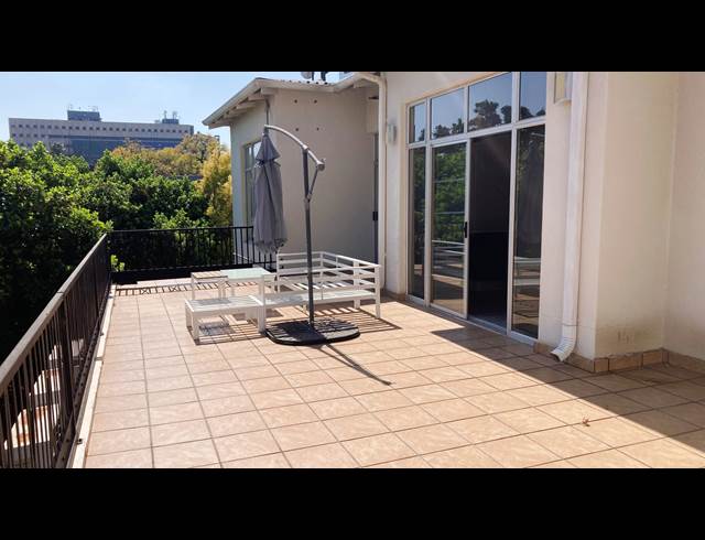 550M² OFFICE TO LET IN ROSEBANK