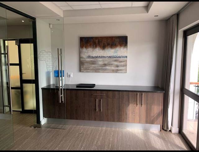 157M² BUSINESS TO LET IN DURBANVILLE CENTRAL