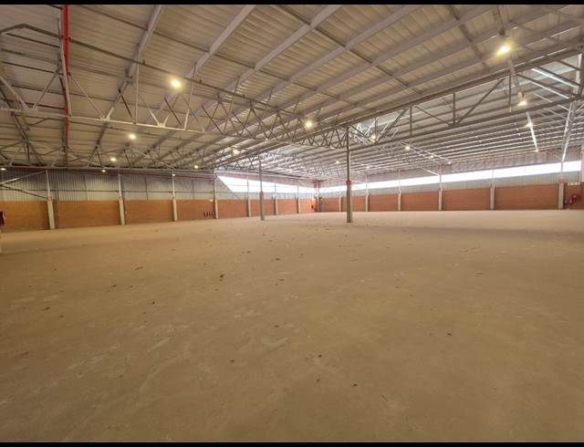 1,992M² WAREHOUSE TO LET IN WITFONTEIN