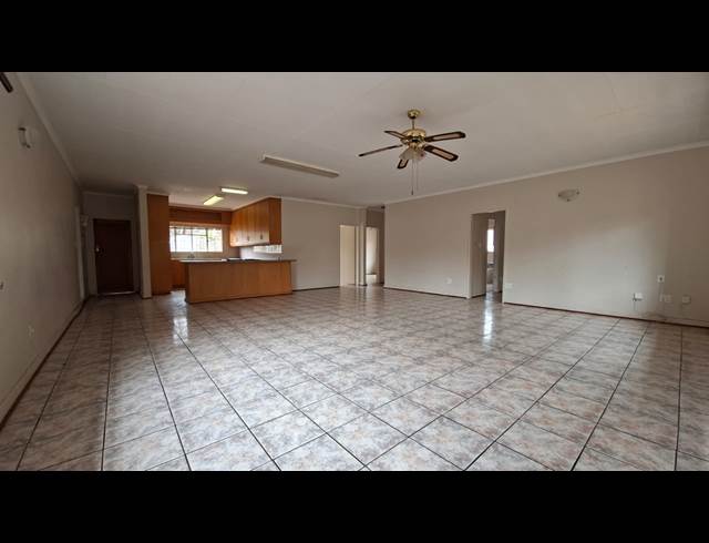 3 BEDROOM TOWNHOUSE TO LET IN IRENE PARK