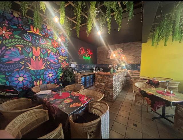 100M² RETAIL TO LET IN AUDAS ESTATE