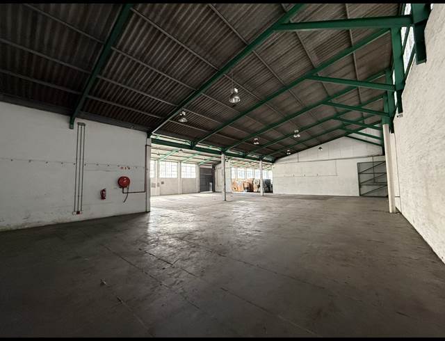3,544M² WAREHOUSE TO LET IN EPPING INDUSTRIAL