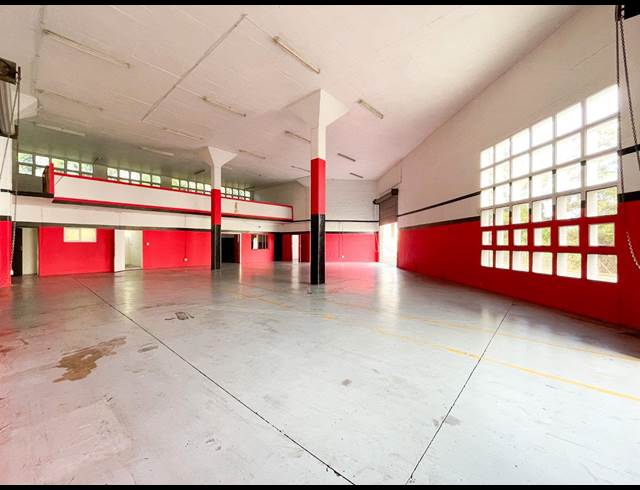 620M² BUILDING TO LET IN NEW GERMANY