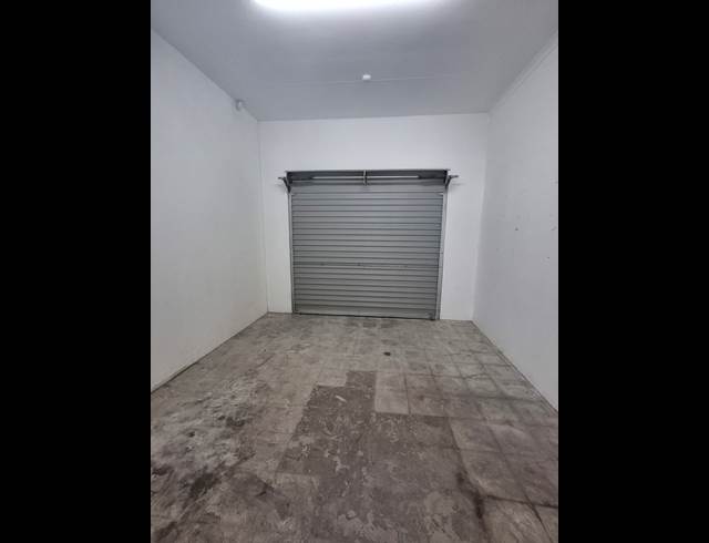 104.40M² RETAIL TO LET IN GONUBIE