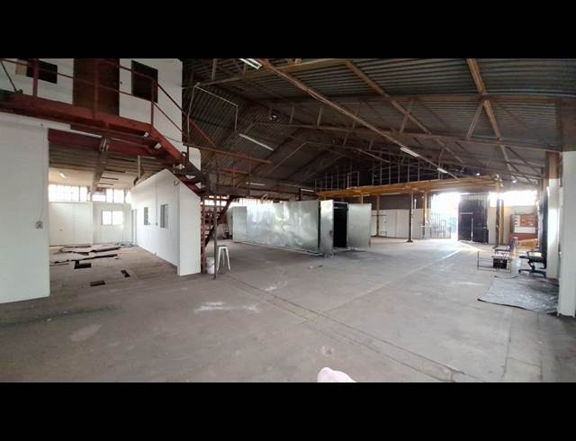 850M² WAREHOUSE TO LET IN KEW