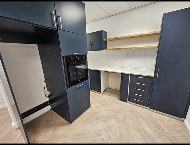 509M² OFFICE TO LET IN CAPE TOWN CITY CENTRE