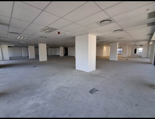 1,042M² OFFICE TO LET IN CAPE TOWN CITY CENTRE