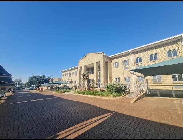 4,740M² OFFICE TO LET IN MEADOWDALE