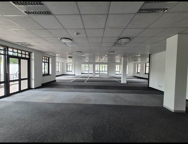 229M² OFFICE TO LET IN SANDTON CENTRAL