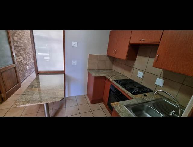 1 BEDROOM PROPERTY TO RENT IN DASSIE RAND