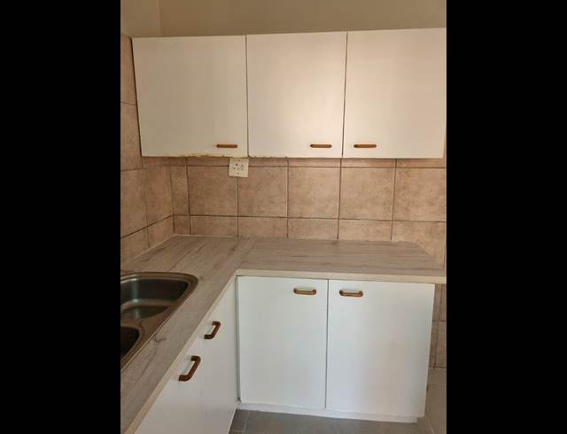 3 BEDROOM PROPERTY TO RENT IN PETERSFIELD