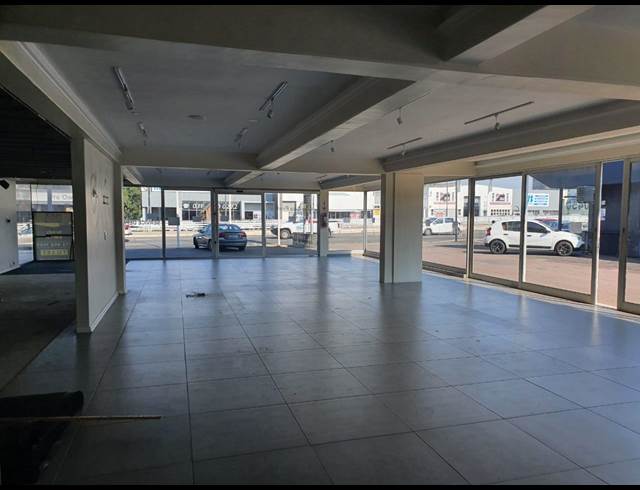 2,146M² WAREHOUSE TO LET IN PINETOWN CENTRAL