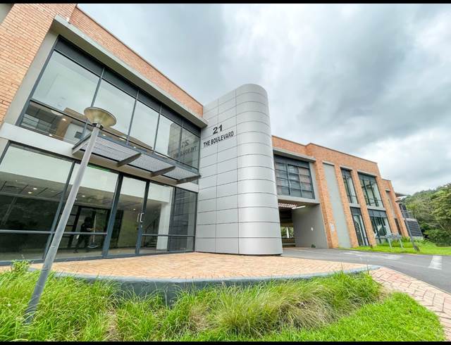 243M² OFFICE TO LET IN WESTVILLE