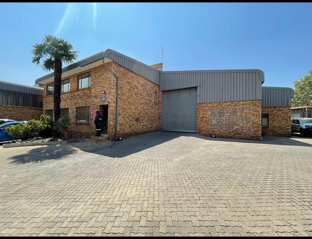 668M² WAREHOUSE TO LET IN HALFWAY HOUSE