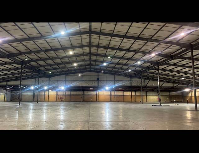13,500M² WAREHOUSE TO LET IN MOBENI