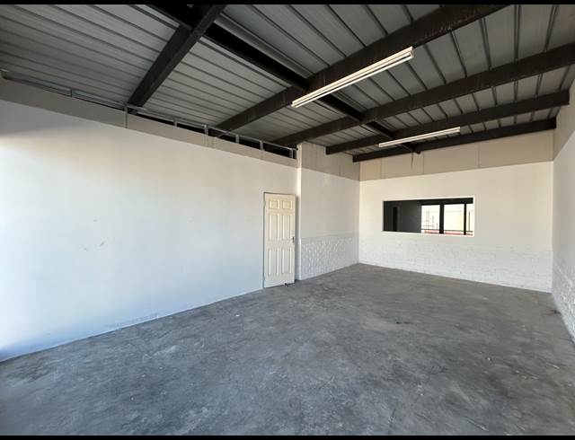 396M² WAREHOUSE TO LET IN POMONA