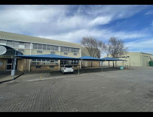 2,224M² WAREHOUSE TO LET IN EPPING INDUSTRIAL