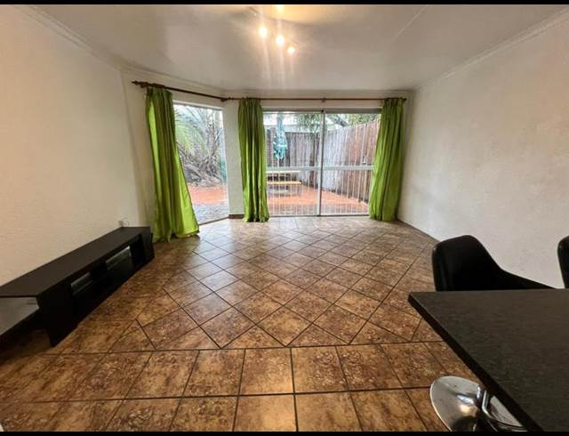 1 BEDROOM PROPERTY TO RENT IN DALPARK EXT 1