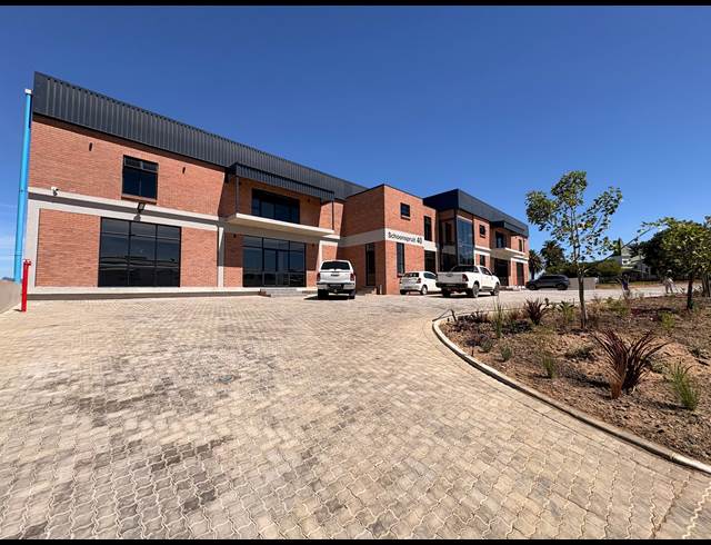 200M² WAREHOUSE TO LET IN MALMESBURY INDUSTRIA