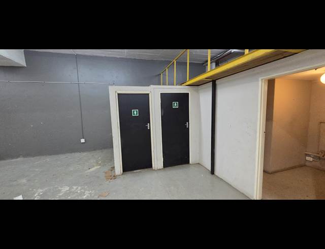 381M² RETAIL TO LET IN RIVERSIDE PARK