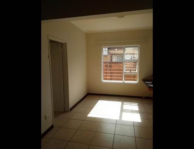 3 BEDROOM PROPERTY TO RENT IN ARBORETUM
