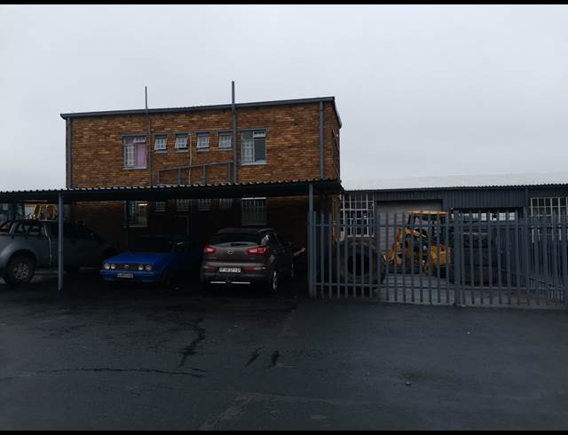 571M² FACTORY TO LET IN SPARTAN